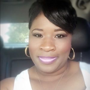 Meet your Posher, Kimberly